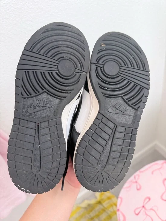Nike panda dunks - Picture 9 of 9